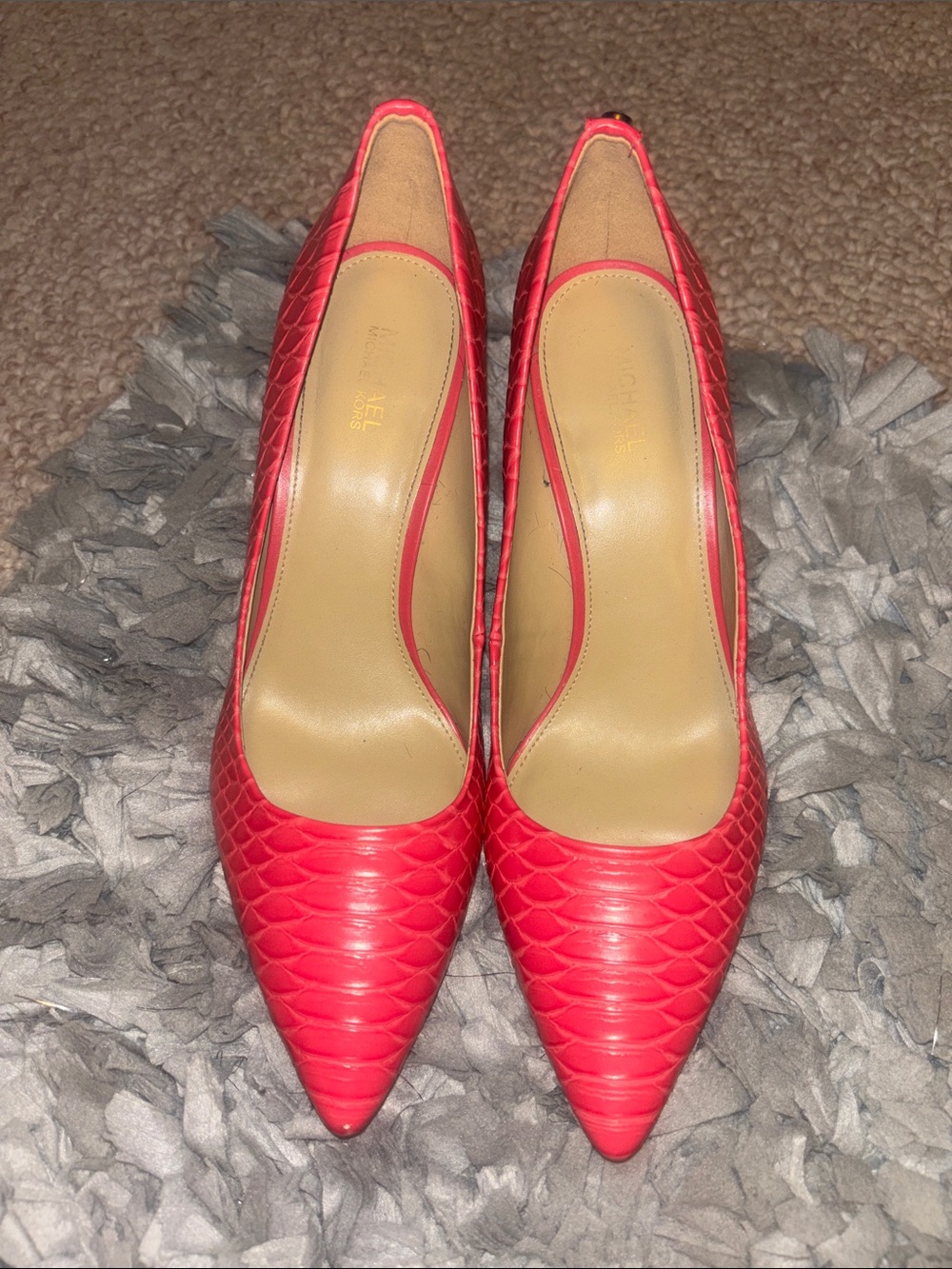 Michael Kors ELECTRIC PINK Textured Pointed-Toe Pumps WORN ONCE